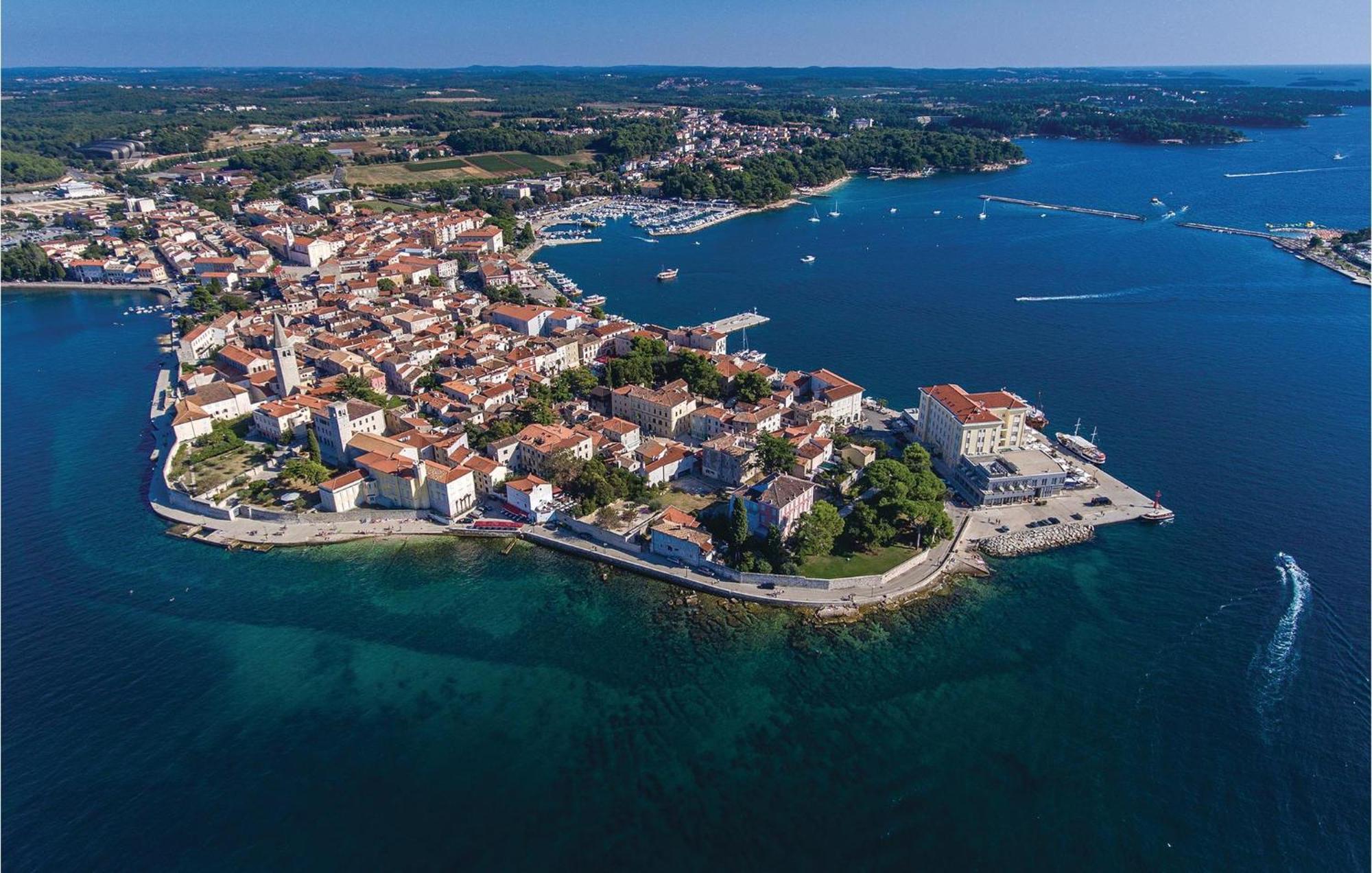 Amazing Apartment In Porec With Wifi Eksteriør billede